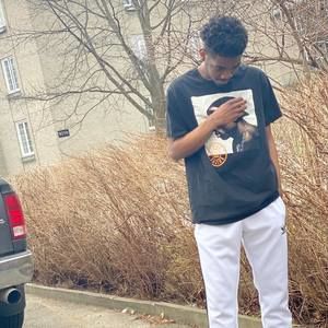 Meet your Posher, Marc